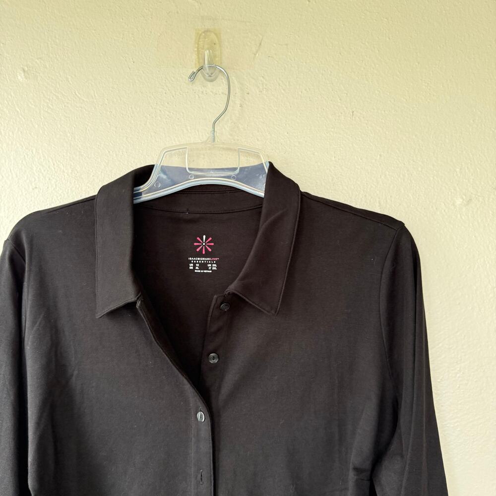Isaac Mizrahi Black Size 1x Knit Buttondown Shirt - image 3